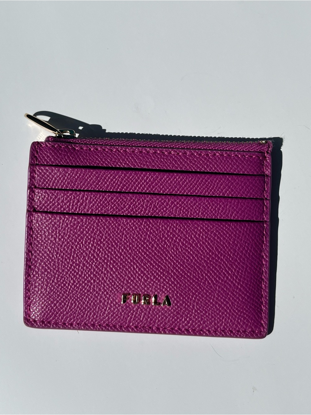 Furla Magenta Saffiano leather card case Wallet zip gold tone hardware Pink Purp
